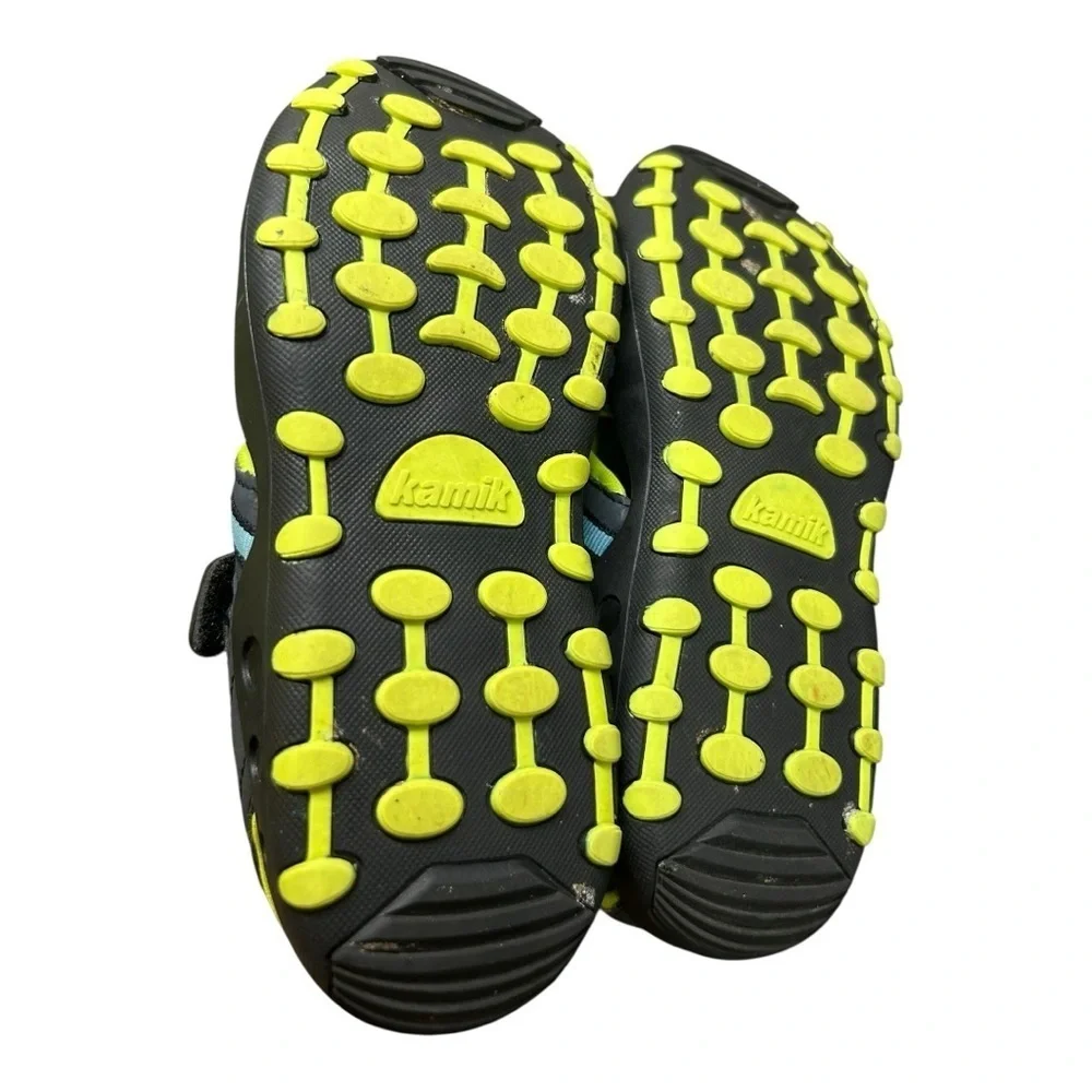 Kamik Kids' Gray and Green Outdoor Sandals size CLOSED-TOE SANDALS CRAB size 3